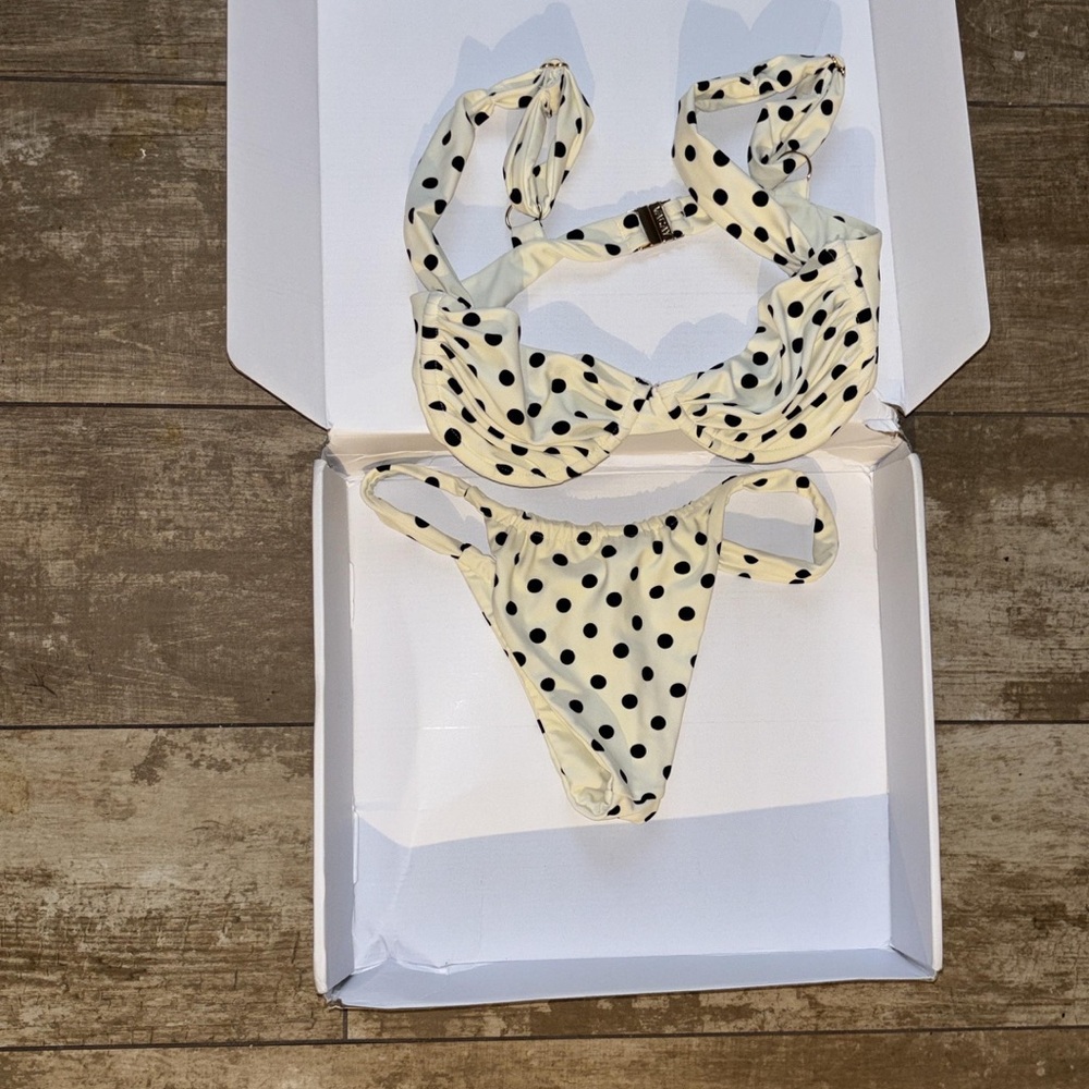 barely used cute vacay swimPolka Dot Cream Bikini Set - Stylish Women’s Swimwear